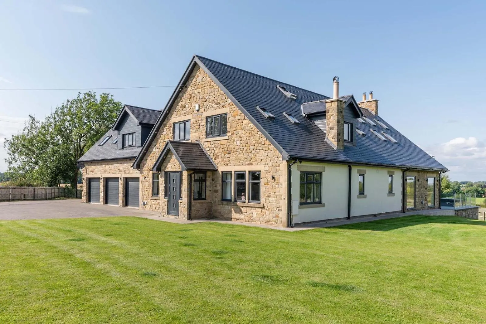 Northern Hideaways Oakfield Lodge Newcastle upon Tyne 0*,