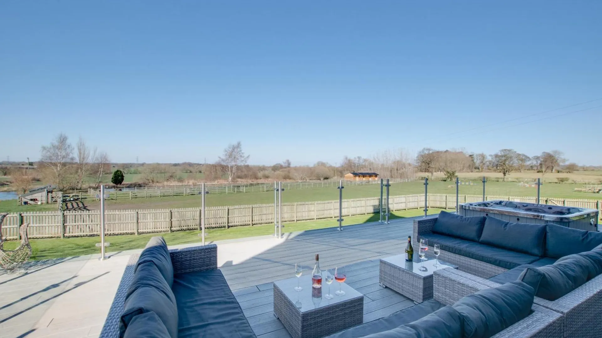 Northern Hideaways Oakfield Lodge Newcastle upon Tyne
